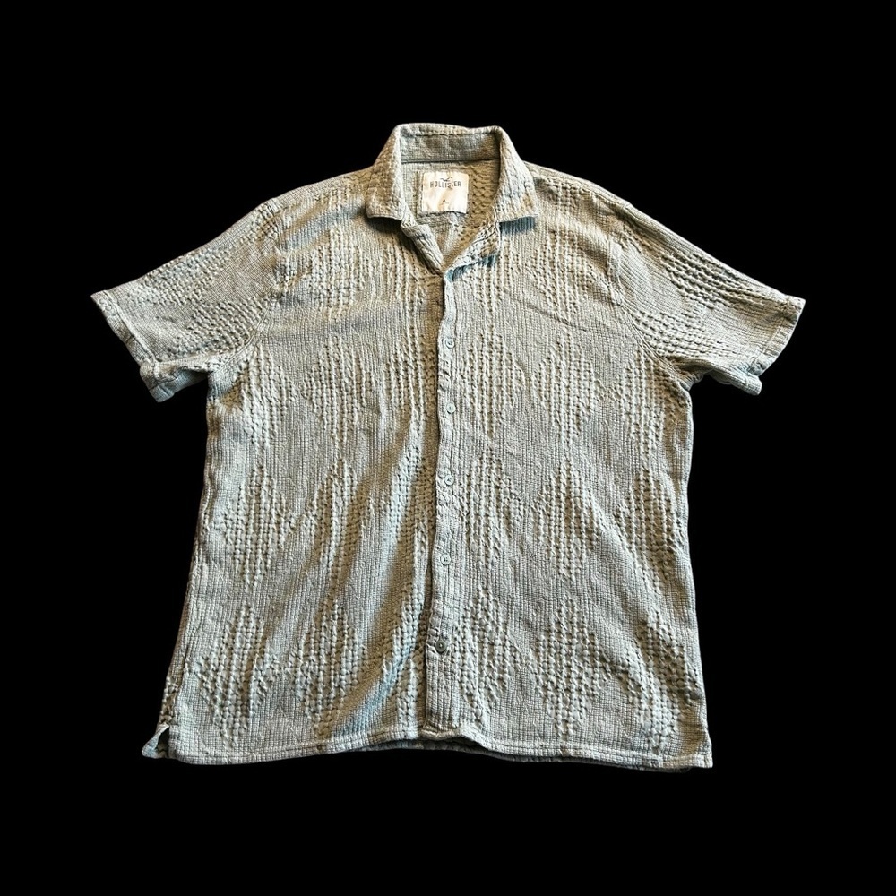 Hollister Men's Casual Gray Button Down Shirt